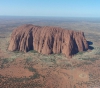 Uluru desde el aire
