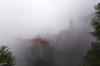 Santuario de arantzazu entre la niebla