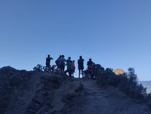 Emakumeak mendian RIGLOS