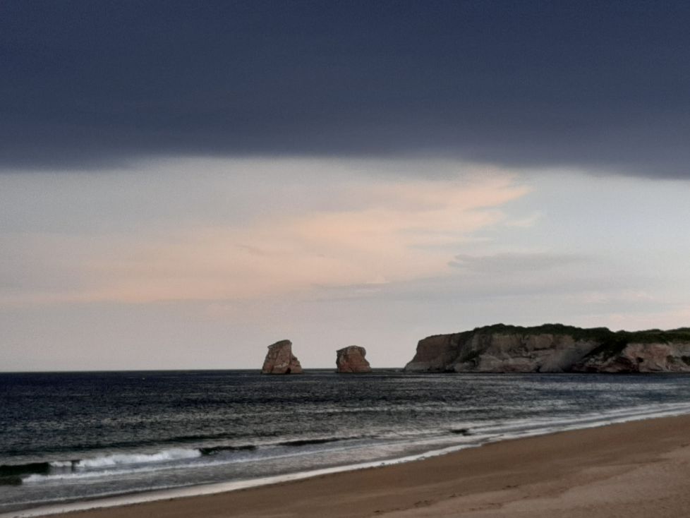 Hendaia, ekaitzaren mehatxupean