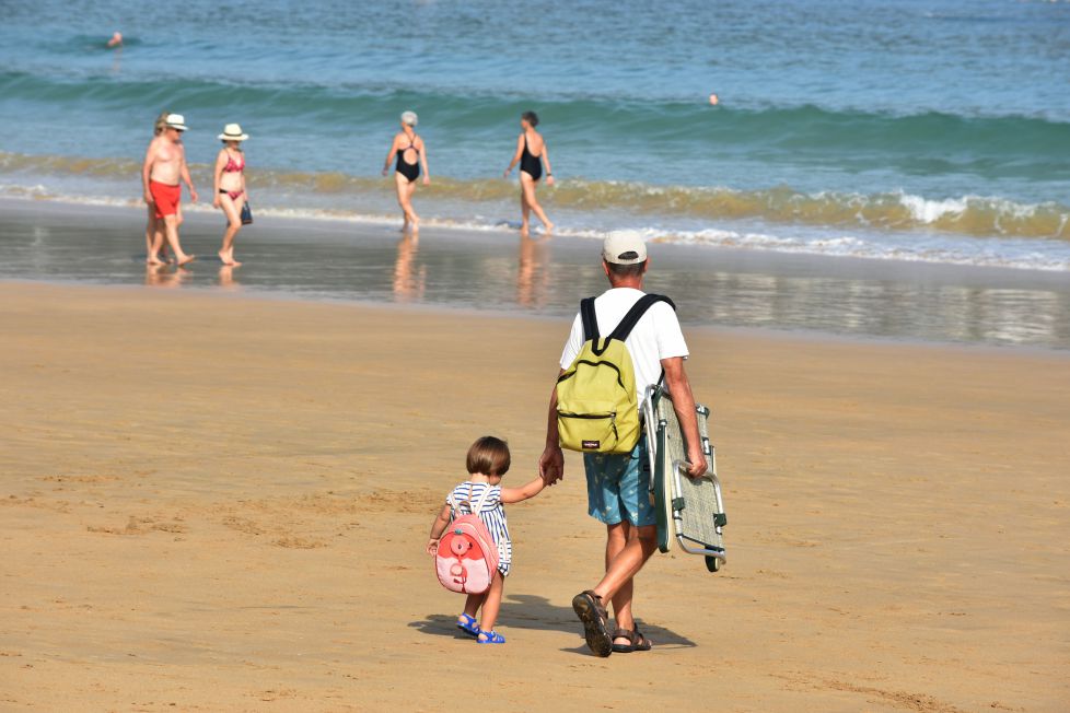 HONDARTZAN / EN LA PLAYA