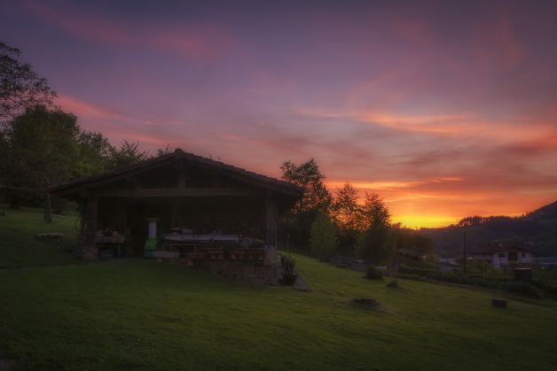 Ilunabarra Zumarragako Urzabaleta baserrian