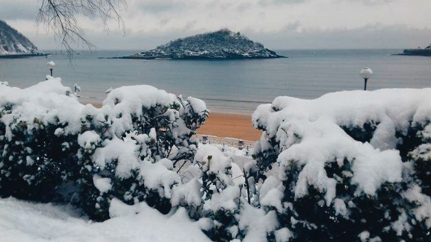 La postal con nieve...