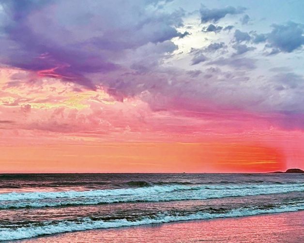 Amanecer en la playa de Zarautz 