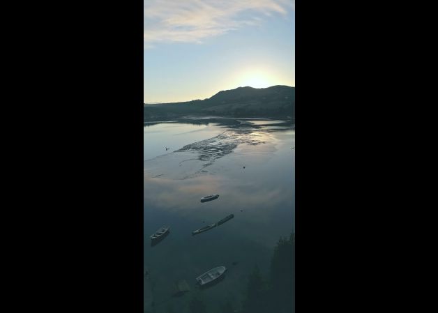 Amanecer en la ría de Mogro