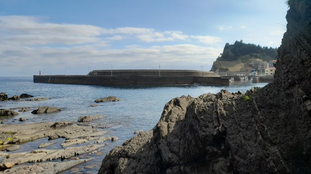 Armintzako kai-muturra lemoizko itsaslabarretatik II