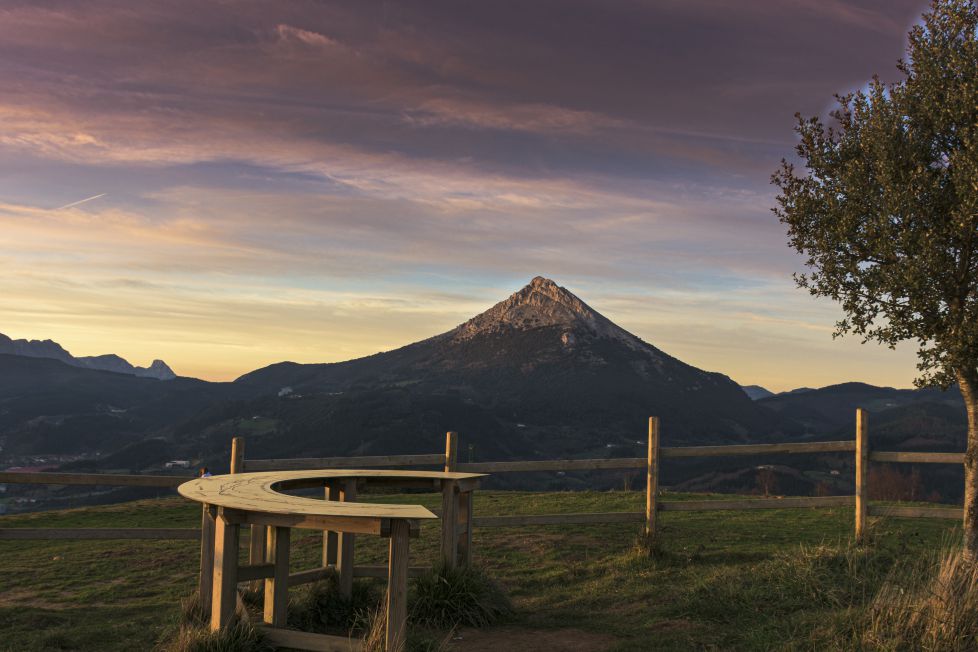 Atardecer en Kurtzetxiki