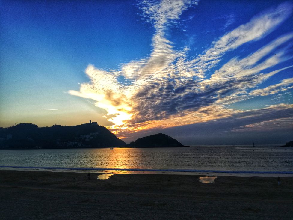 CAPRICHOS DE LA NUBE