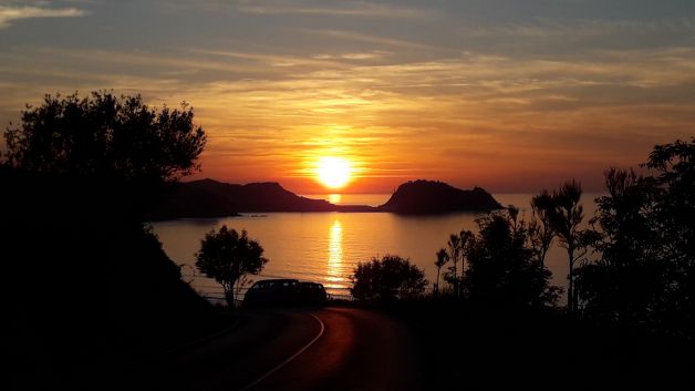 Crepúsculo único cada vez