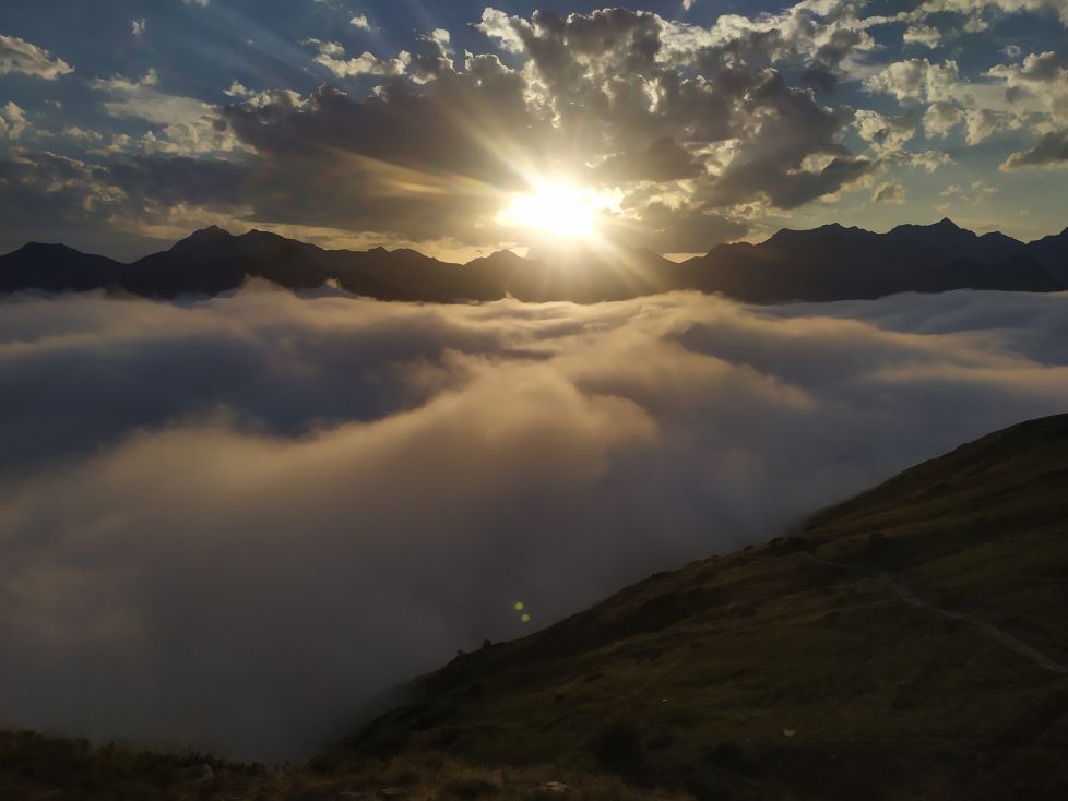 Ilunabarra Pirinioan