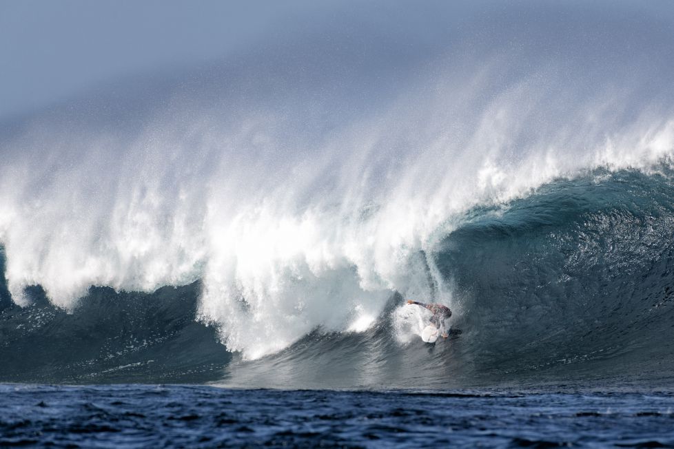 JUGANDO CON LAS OLAS