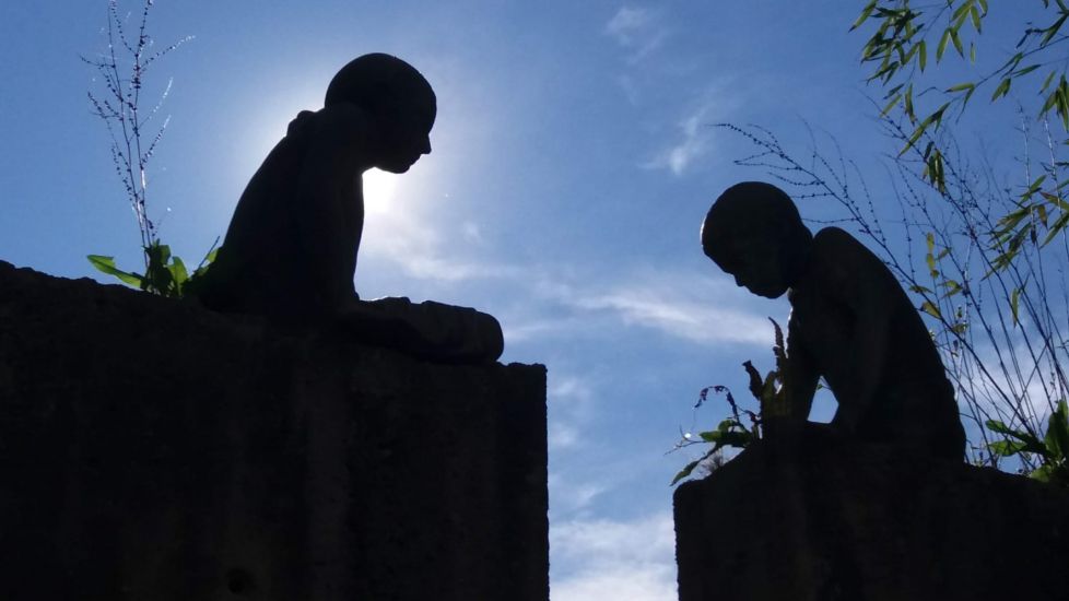 Niña y Niño. 