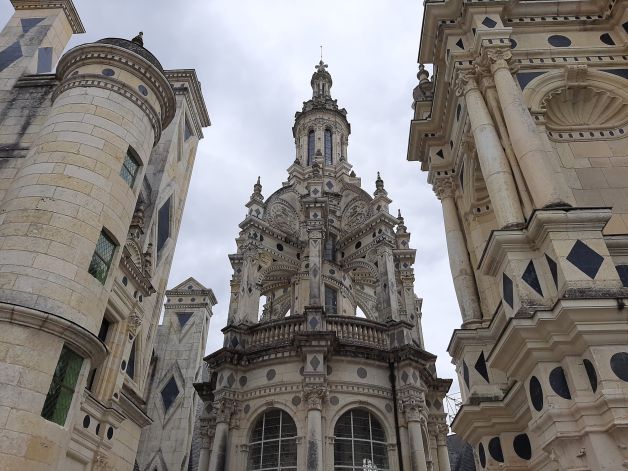 torres sobrecogedoras.