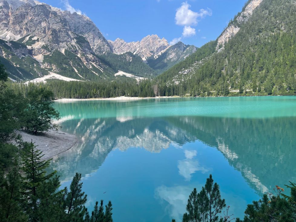 BRAIES LAKUA DOLOMITETAN