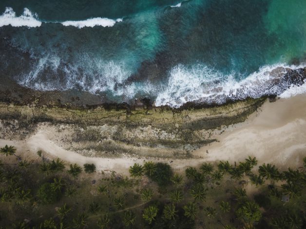 Hanatekuua beach Frantziar Polinesian