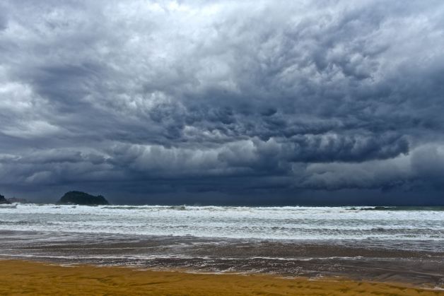 Temporal en la playa 