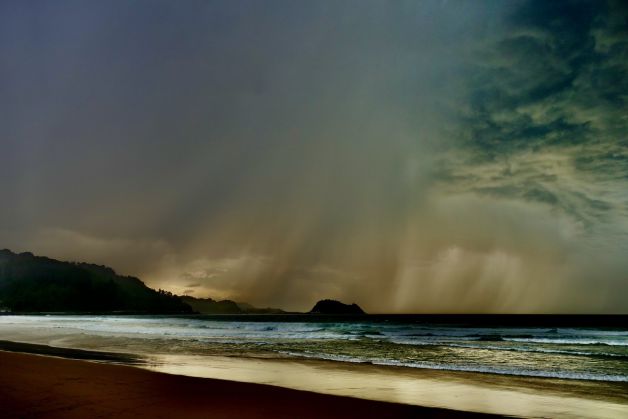 Temporal en la playa de Zarautz 