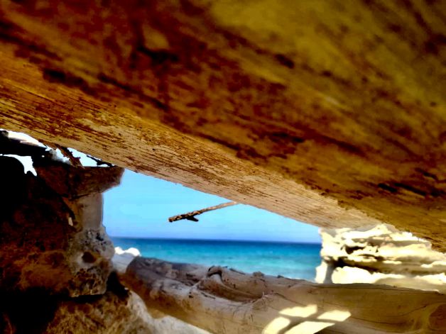 Una ventana con vistas al mar
