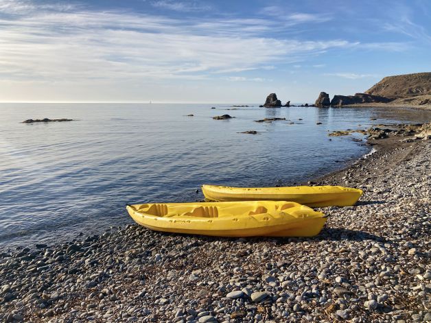 yellow kayak