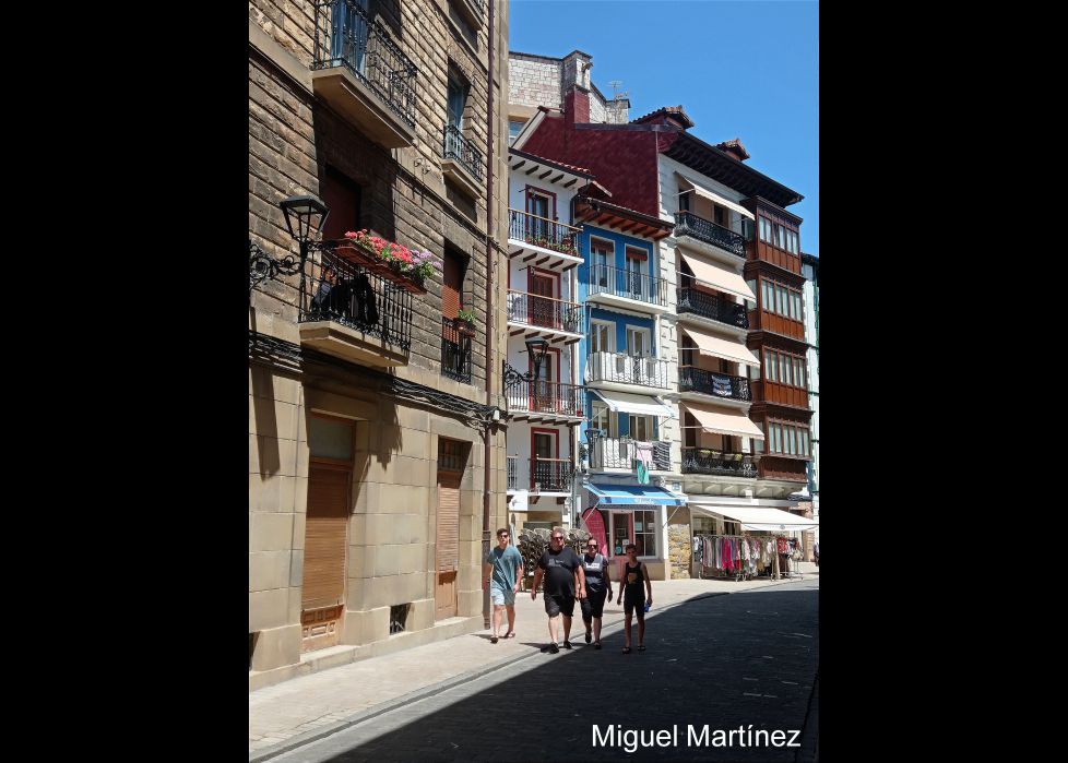 Zumaia tiene un color especial.
