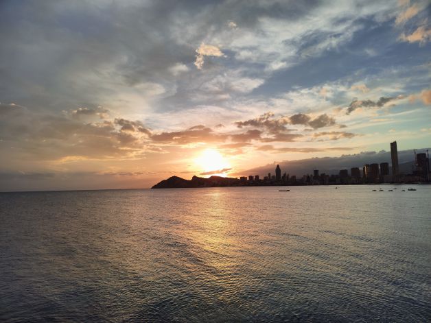 Cuando va muriendo el sol