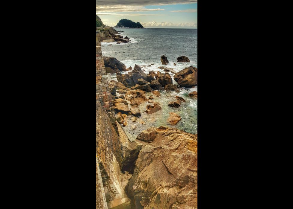 Entre roca y roca el sagutxo