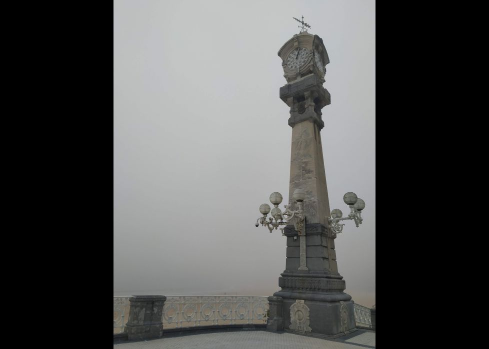 NIEBLA EN SAN SEBASTIAN