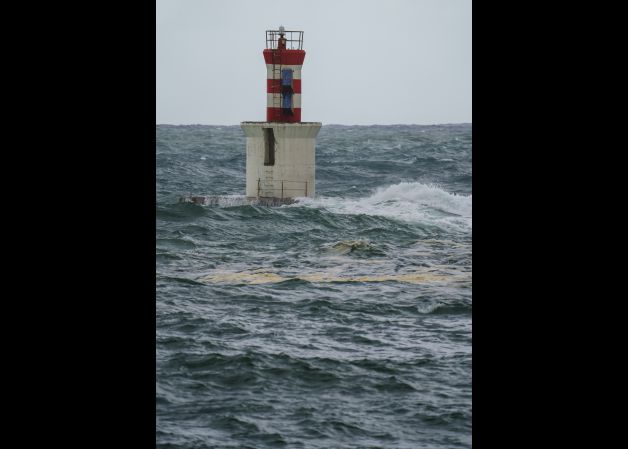 SUBMARINO EN PASAJES