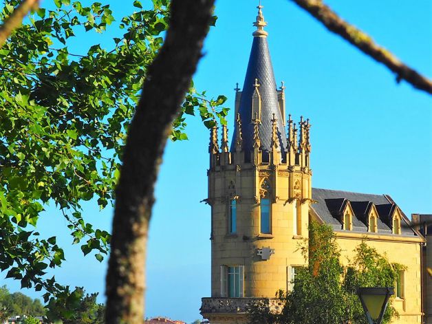 Torre espectacular de Miramon