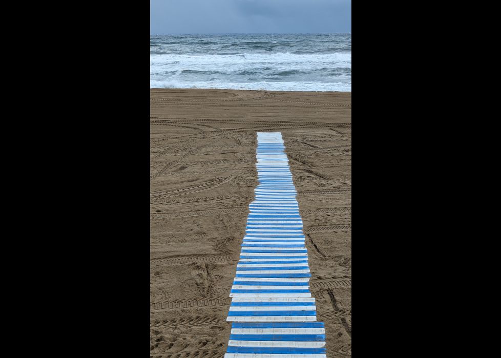 Se vende aire acondicionado con poco uso.