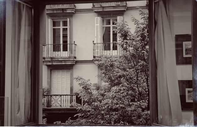 LA VENTANA INDRISCRETA