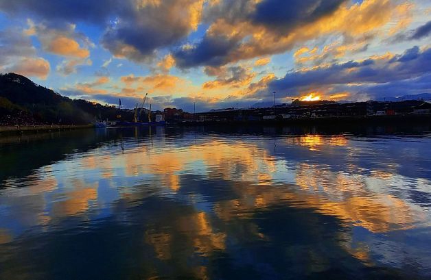 Amanace que no es poco