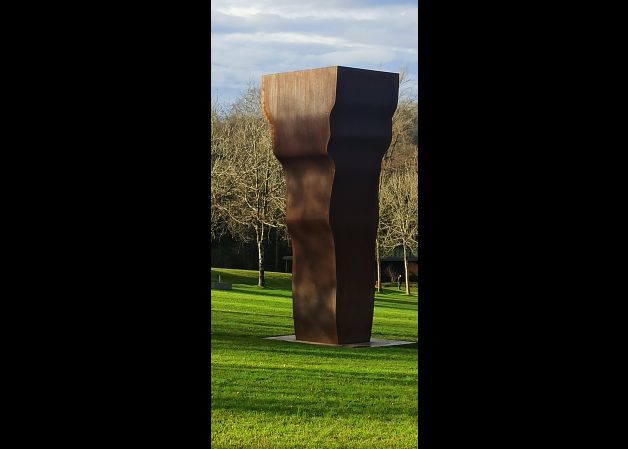 Chillida. 