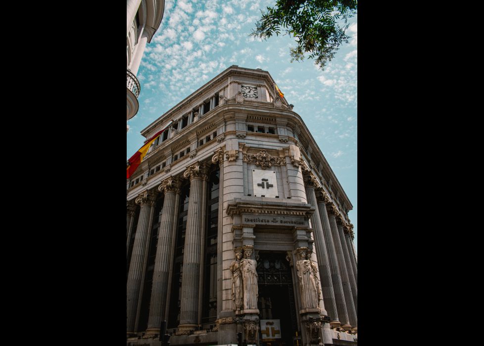 Edificio de las Cariátides