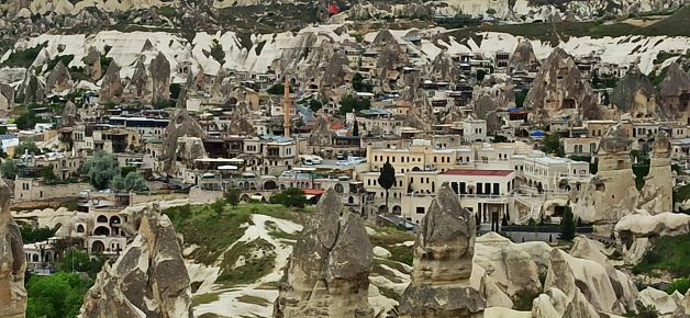 Impresionante pueblo en Capadocia.