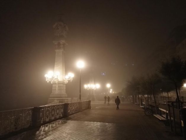 Niebla una tarde por Donosti
