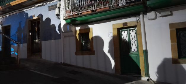 Sombras en la pared