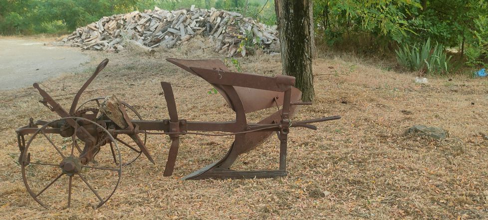 Arar a la antigua usanza