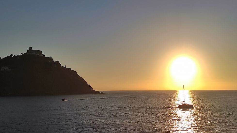 Despidiendo el día antes de los fuegos