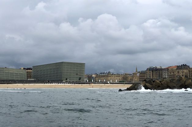 Kursaal desde el mar