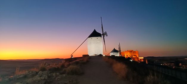 Molinos y resplandor 