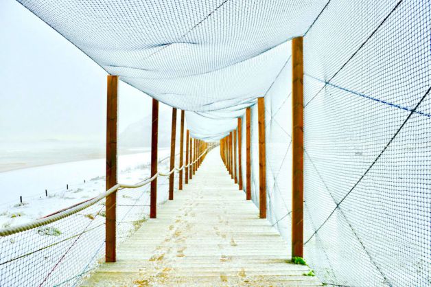 Pasarelas de Iñurritza con nieve