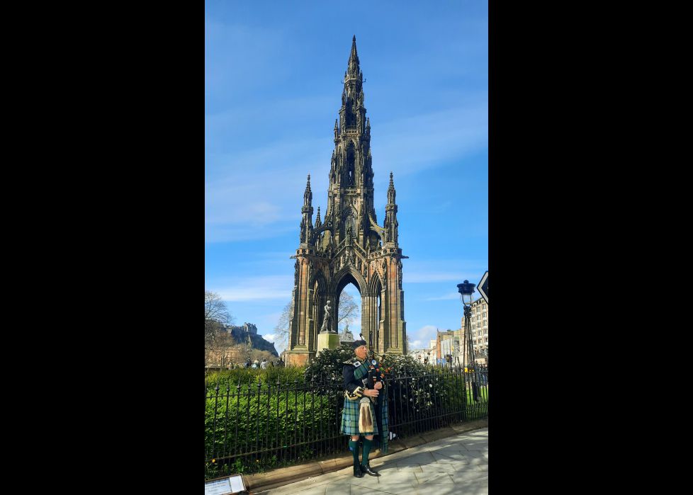 Sunny Edinburgh 