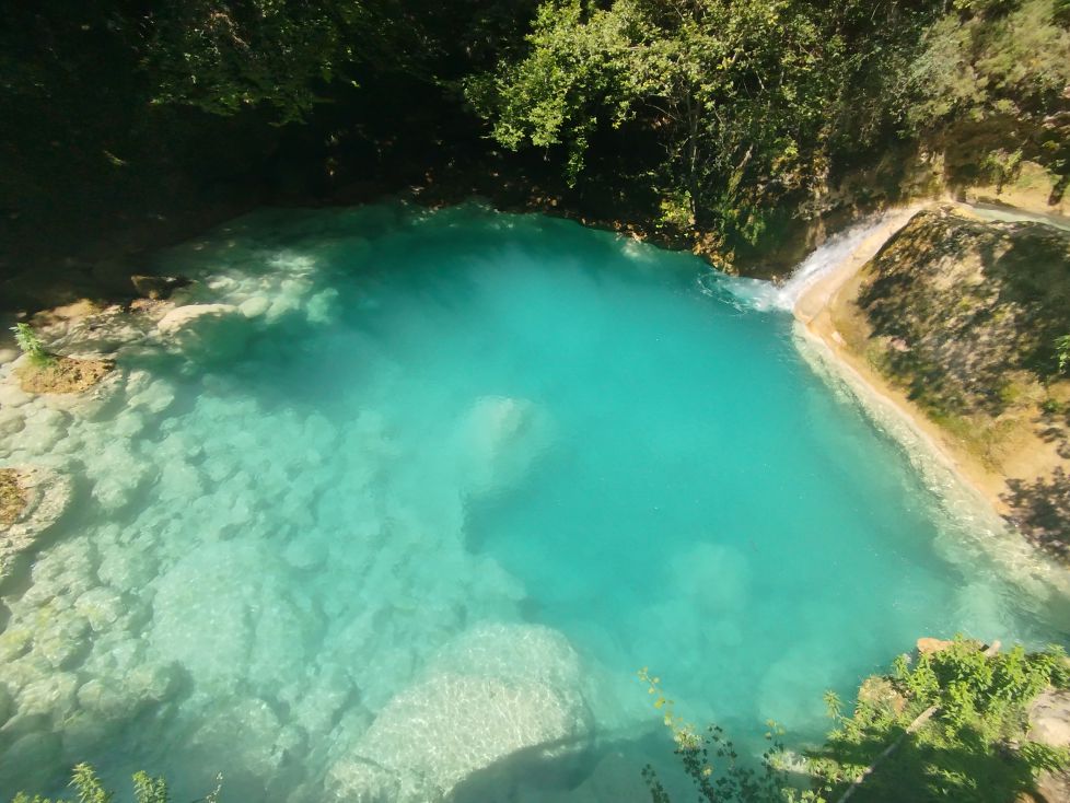 El azul imposible de urederra