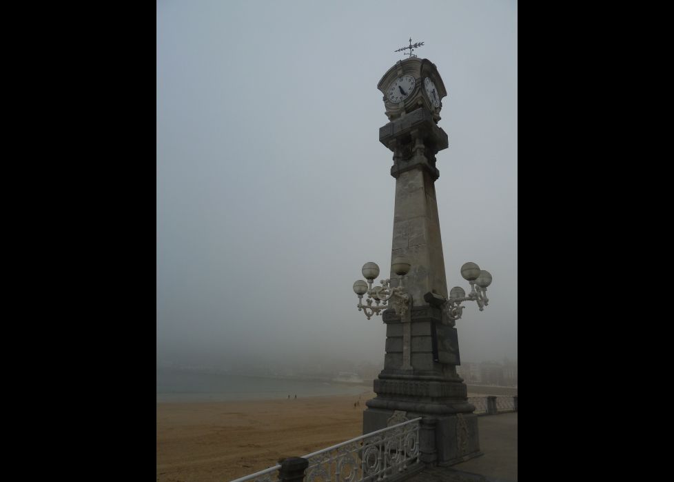 NIEBLA EN LOS RELOJES