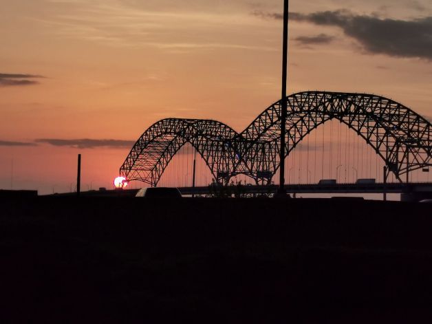Puente Hernando de Soto, Memphis