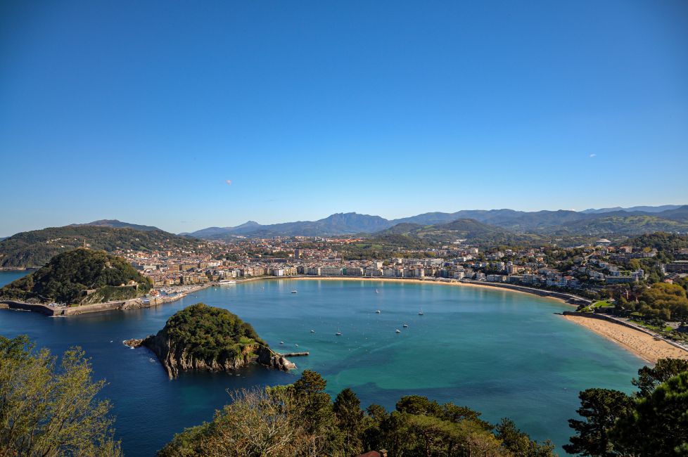 Todo lo que baña la luz