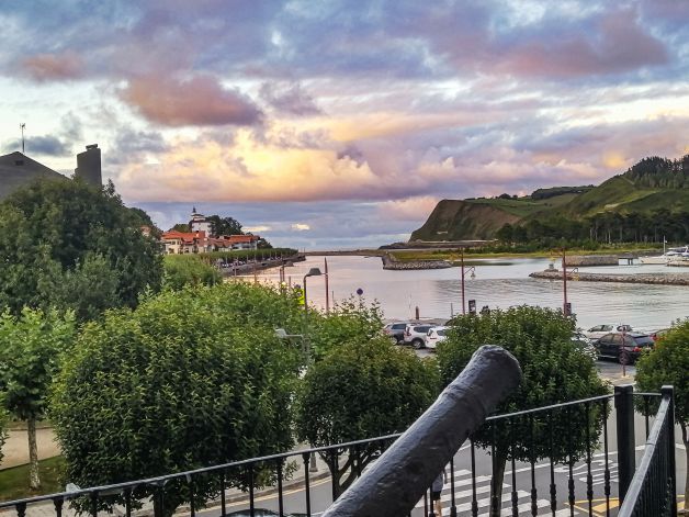 Cañón protección contra piratas. ras