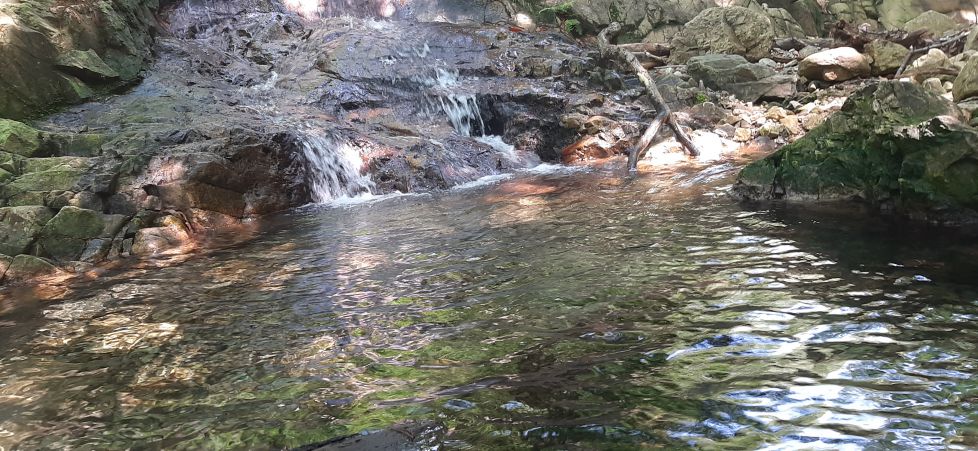 Cascada en el río Arditurri.