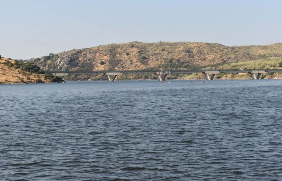 Con el agua al cuello